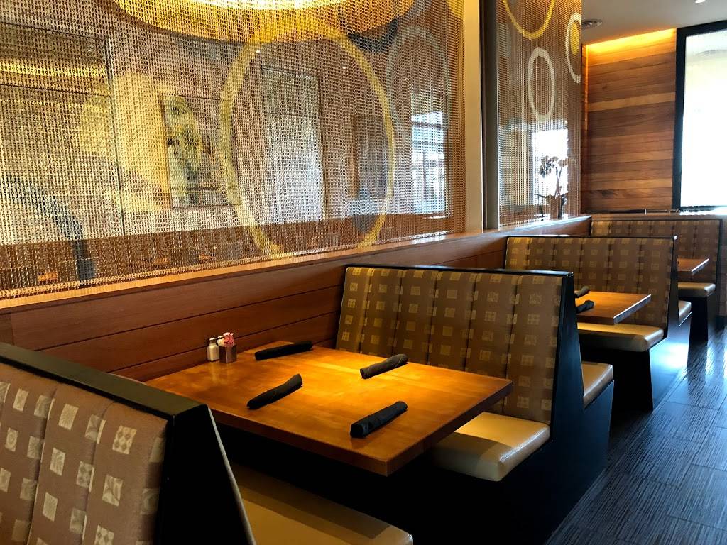 Glorias Latin Cuisine | restaurant | 320 West Las Colinas Boulevard, Irving, TX 75039, USA | 4692422641 OR +1 469-242-2641