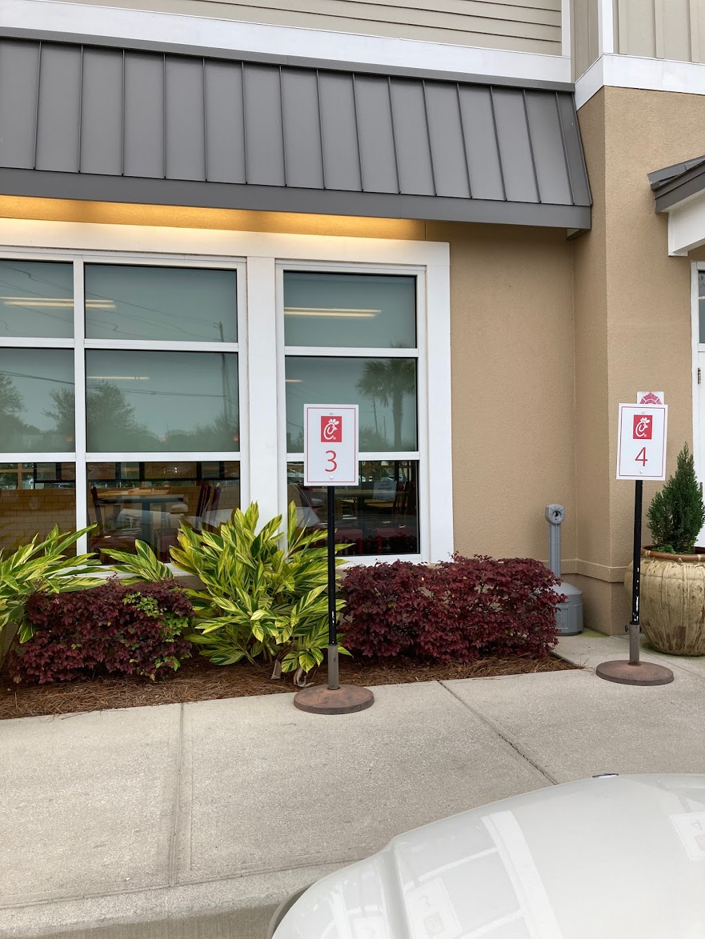 Chick-fil-A | restaurant | 52 Scenic Gulf Dr, Miramar Beach, FL 32550, USA | 8508466246 OR +1 850-846-6246