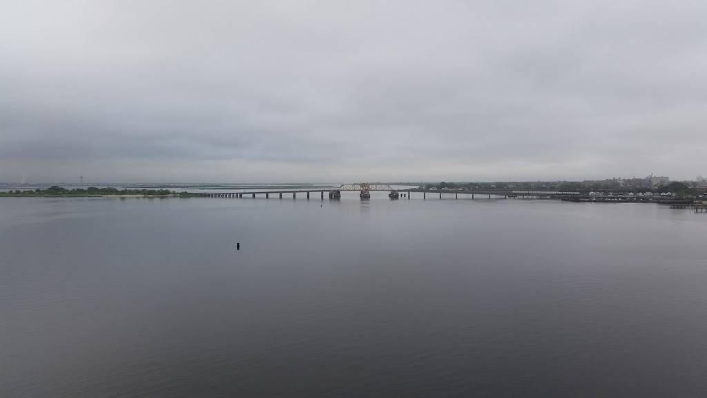 Meyermac Elmhurst | restaurant | 9118 Beach Channel Dr, Rockaway Beach, NY 11693, USA | 7184746678 OR +1 718-474-6678