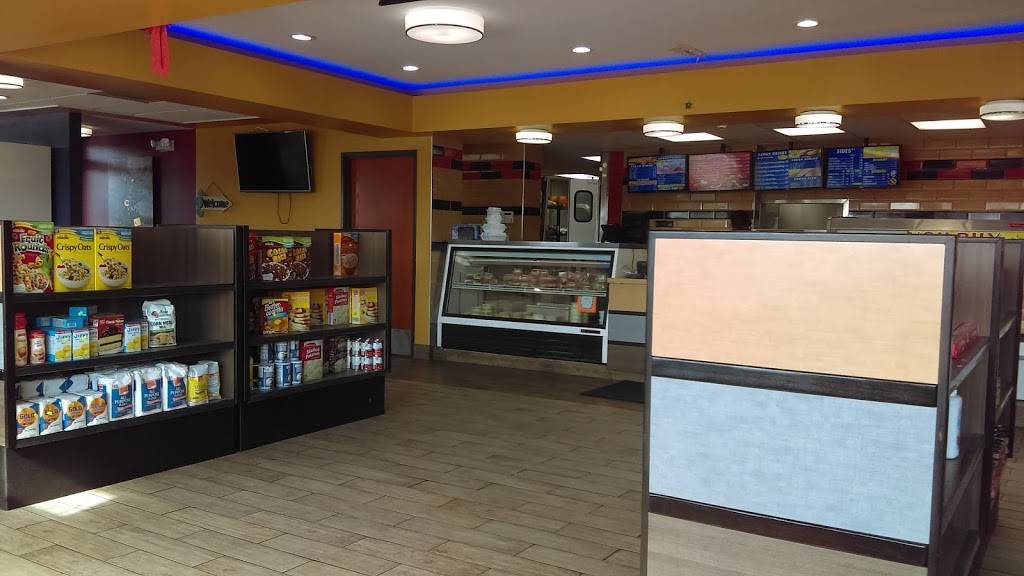 Captain Jays Fish & Chicken | meal takeaway | 13500 W Nine Mile Rd, Oak Park, MI 48237, USA | 2482067898 OR +1 248-206-7898