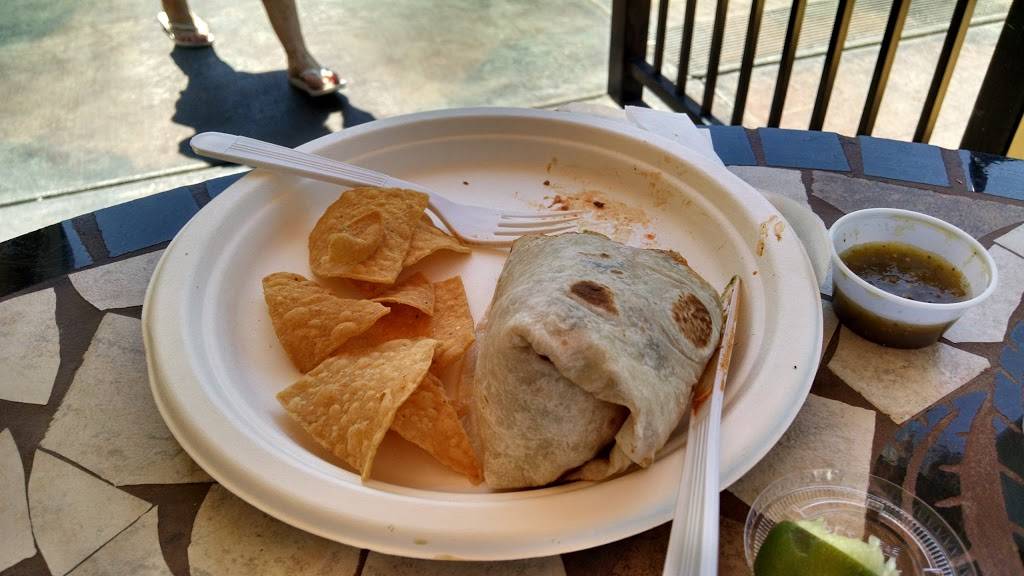 El Patio | restaurant | 1016 E Gibson Rd, Woodland, CA 95695, USA | 5306619000 OR +1 530-661-9000