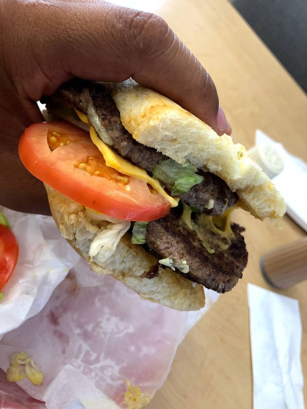 Diamond W | restaurant | 503 S Mechanic St, El Campo, TX 77437, USA | 9795436482 OR +1 979-543-6482