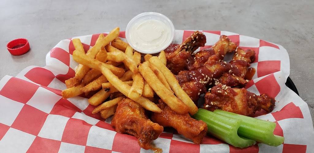 House of Wings | restaurant | 46 School St, Glen Cove, NY 11542, USA | 5167239378 OR +1 516-723-9378