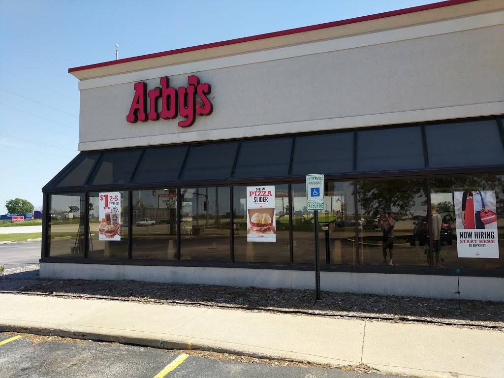 Arbys | restaurant | 11 W Northbrook Dr, Dwight, IL 60420, USA | 8155844731 OR +1 815-584-4731