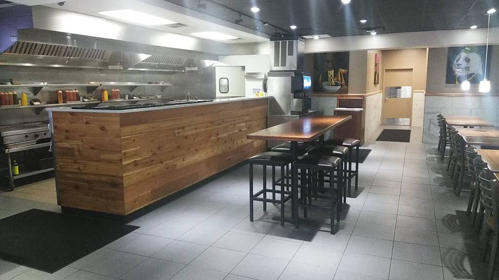 Soba Asian Kitchen | restaurant | 2904 Milan Rd B, Sandusky, OH 44870, USA | 4195022030 OR +1 419-502-2030