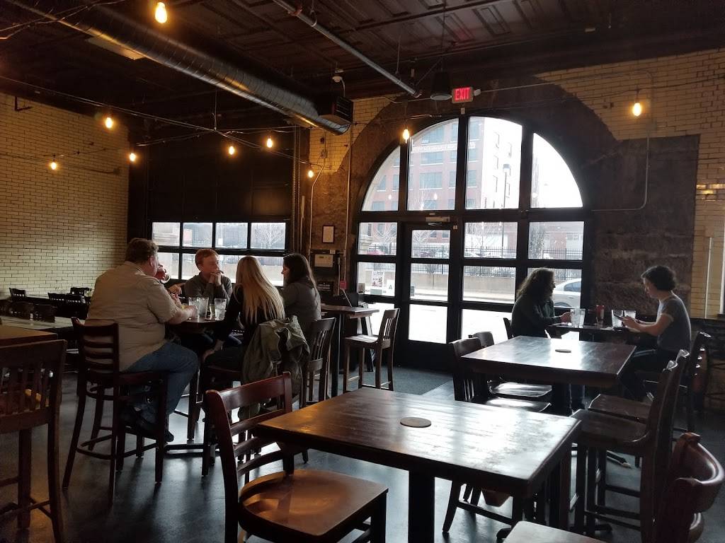 Brick River Cider | restaurant | 2000 Washington Ave, St. Louis, MO 63103, USA | 3142245046 OR +1 314-224-5046