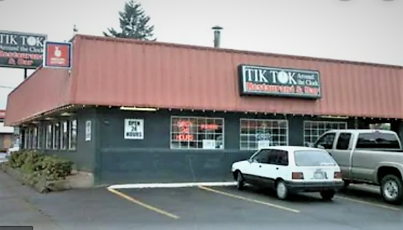 Tik Tok Restaurant and Bar Division | restaurant | 11215 SE Division St, Portland, OR 97266, USA | 5032576149 OR +1 503-257-6149