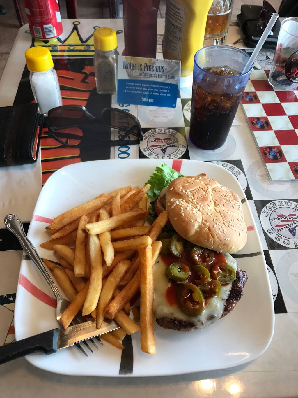 American Burger | restaurant | 738 Lighthouse Ave, Monterey, CA 93940, USA | 8313737573 OR +1 831-373-7573