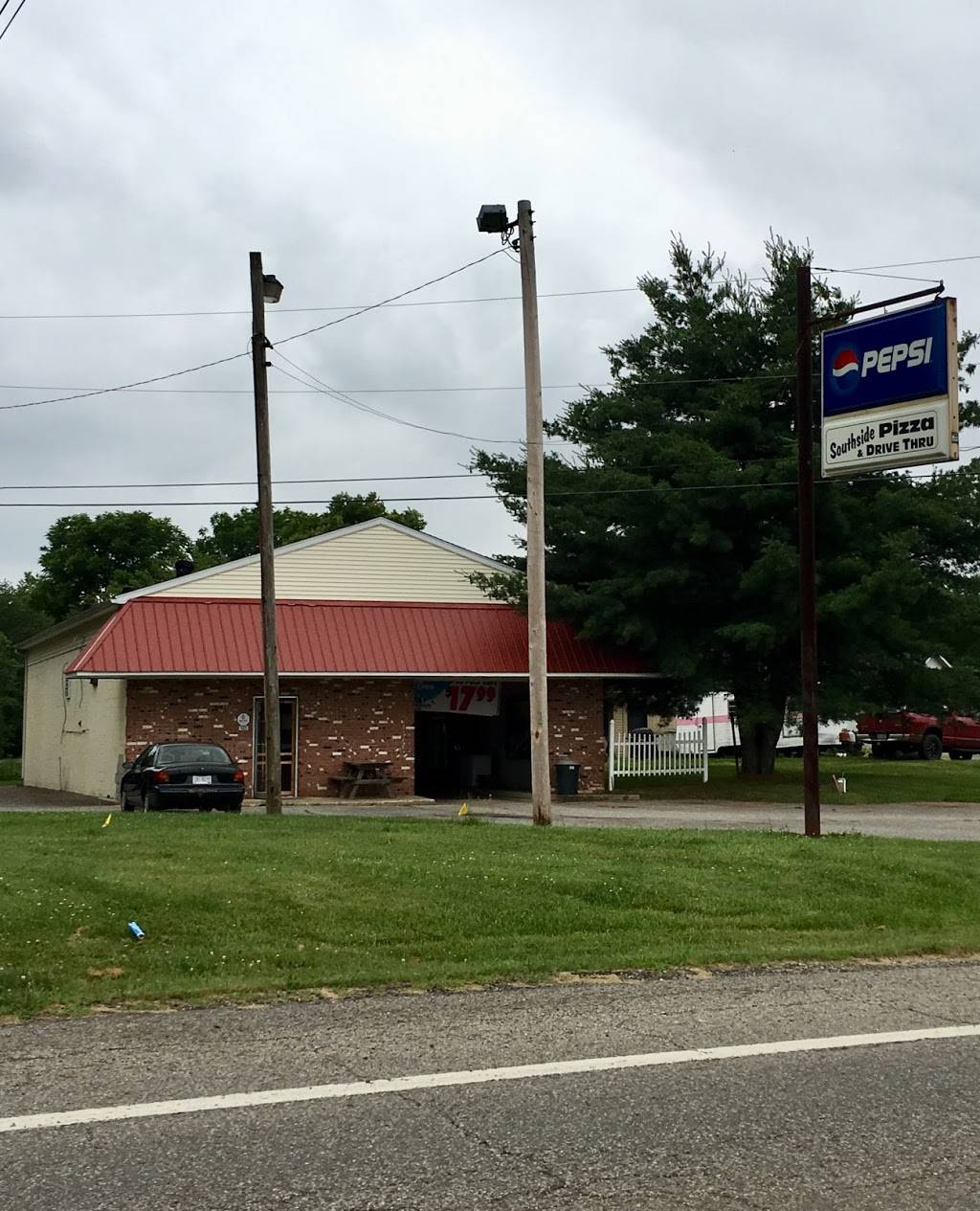 Southside Pizza & Drive Thru | restaurant | 1026 Lucas Rd, Mansfield, OH 44905, USA | 4195894496 OR +1 419-589-4496