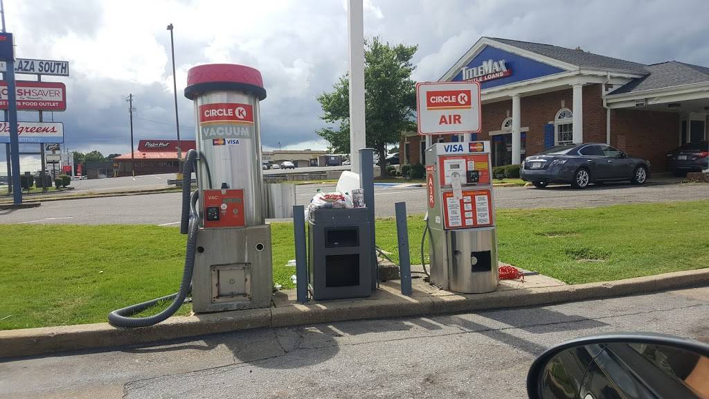 Kangaroo Express | meal takeaway | 724 Skyland Blvd E, Tuscaloosa, AL 35405, USA | 2057508171 OR +1 205-750-8171