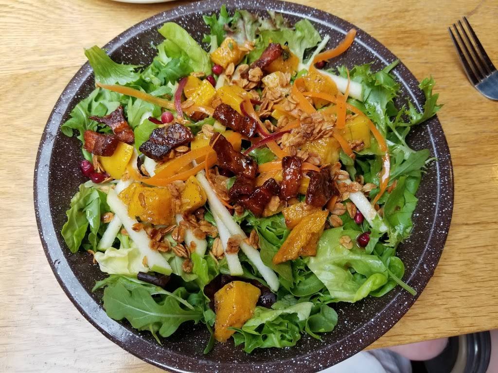 Whiskey Kitchen | restaurant | 201 W Martin St, Raleigh, NC 27601, USA | 9198033181 OR +1 919-803-3181