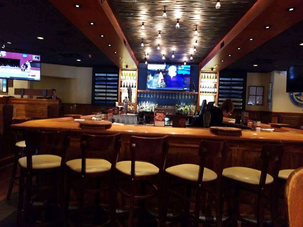 Outback Steakhouse | restaurant | 1515 W 14 Mile Rd, Madison Heights, MI 48071, USA | 2485852064 OR +1 248-585-2064