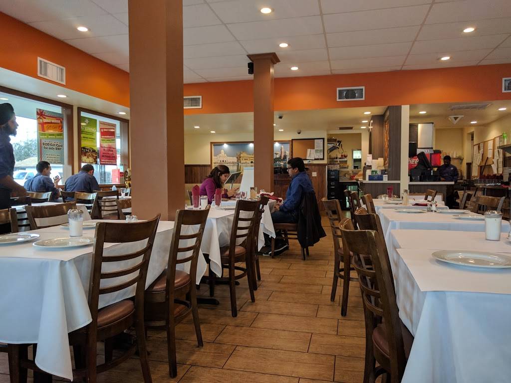 Chaat Bhavan | restaurant | 976 E El Camino Real, Sunnyvale, CA 94087, USA | 4087951100 OR +1 408-795-1100