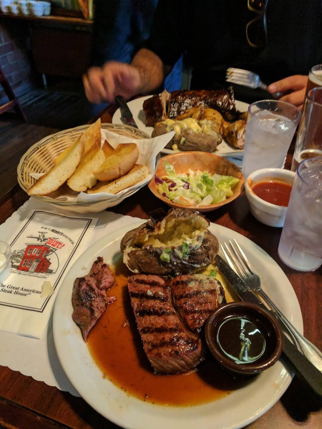 Henrys World Famous Hi-Life | restaurant | 301 W. St. John St., San Jose, CA 95110, USA | 4082955414 OR +1 408-295-5414