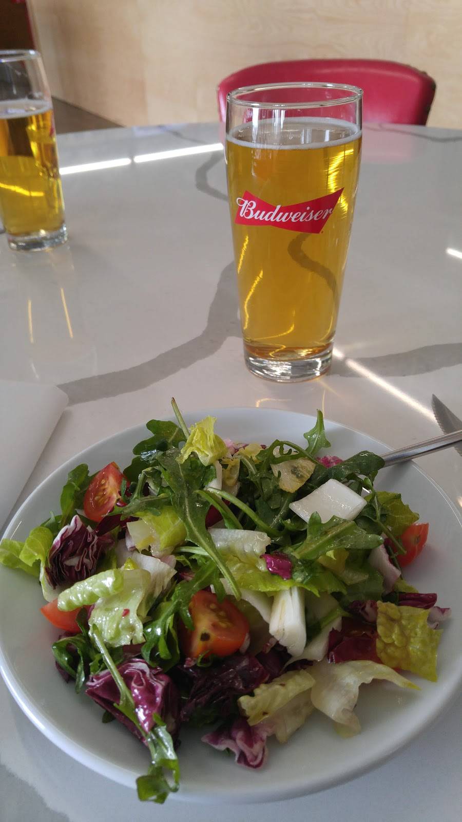 Giulietta Pizzéria | restaurant | 5950 Boulevard des Grandes-Prairies, Saint-Léonard, QC H1P 1A4, Canada | 5143240464 OR +1 514-324-0464