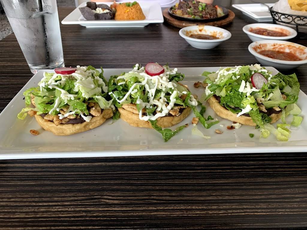 Chante Mexican Grill & Cantina | restaurant | 951 W Round Grove Rd #200, Lewisville, TX 75067, USA | 4692938098 OR +1 469-293-8098