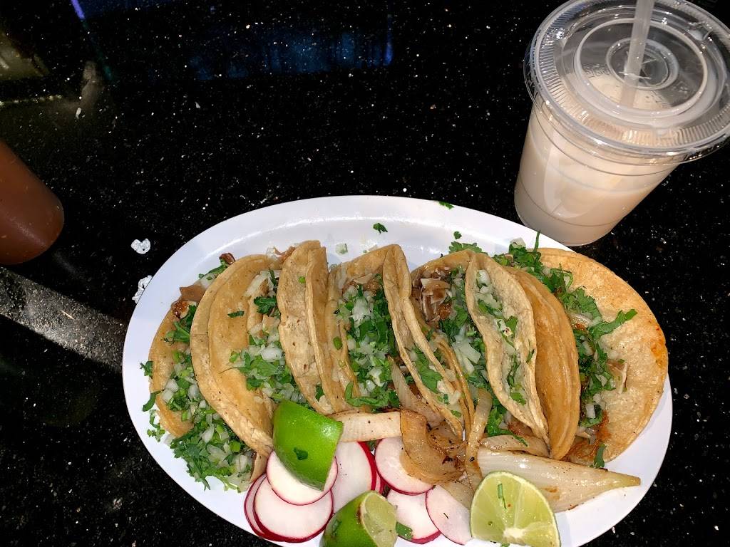 Doña Maria Restaurat | restaurant | 32 Bergen St, Passaic, NJ 07055, USA | 9737737300 OR +1 973-773-7300