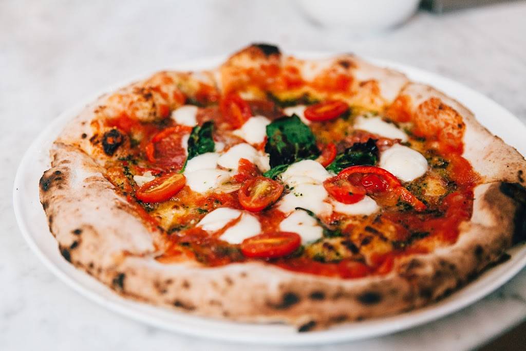 MidiCi | restaurant | 17600 Yonge St, Newmarket, ON L3Y 4Z1, Canada | 9059538288 OR +1 905-953-8288