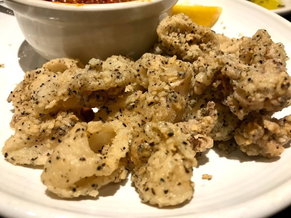 Carrabbas Italian Grill | restaurant | 7890 W Irlo Bronson Memorial Hwy, Kissimmee, FL 34747, USA | 4073909600 OR +1 407-390-9600