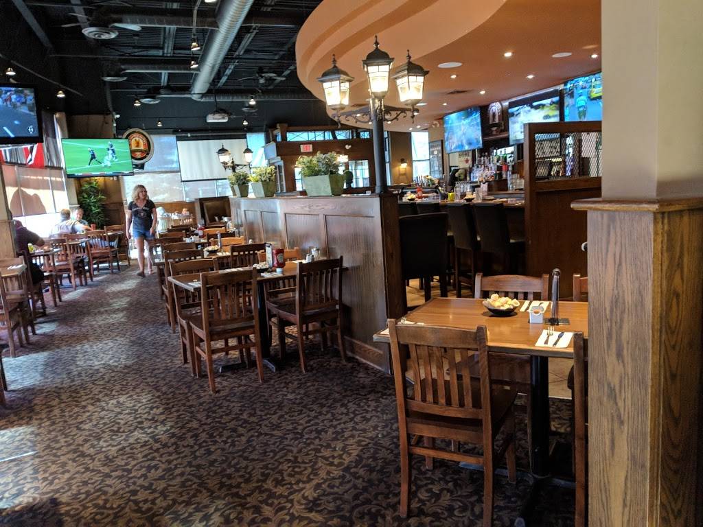 Broadway Bar & Grill | restaurant | 665 Earl Armstrong Rd, Gloucester, ON K1V 2G2, Canada | 6138229147 OR +1 613-822-9147