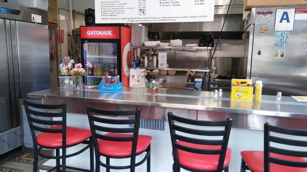 Mi Pais | restaurant | 1401 W Greenfield Ave, Milwaukee, WI 53204, USA | 4149352567 OR +1 414-935-2567