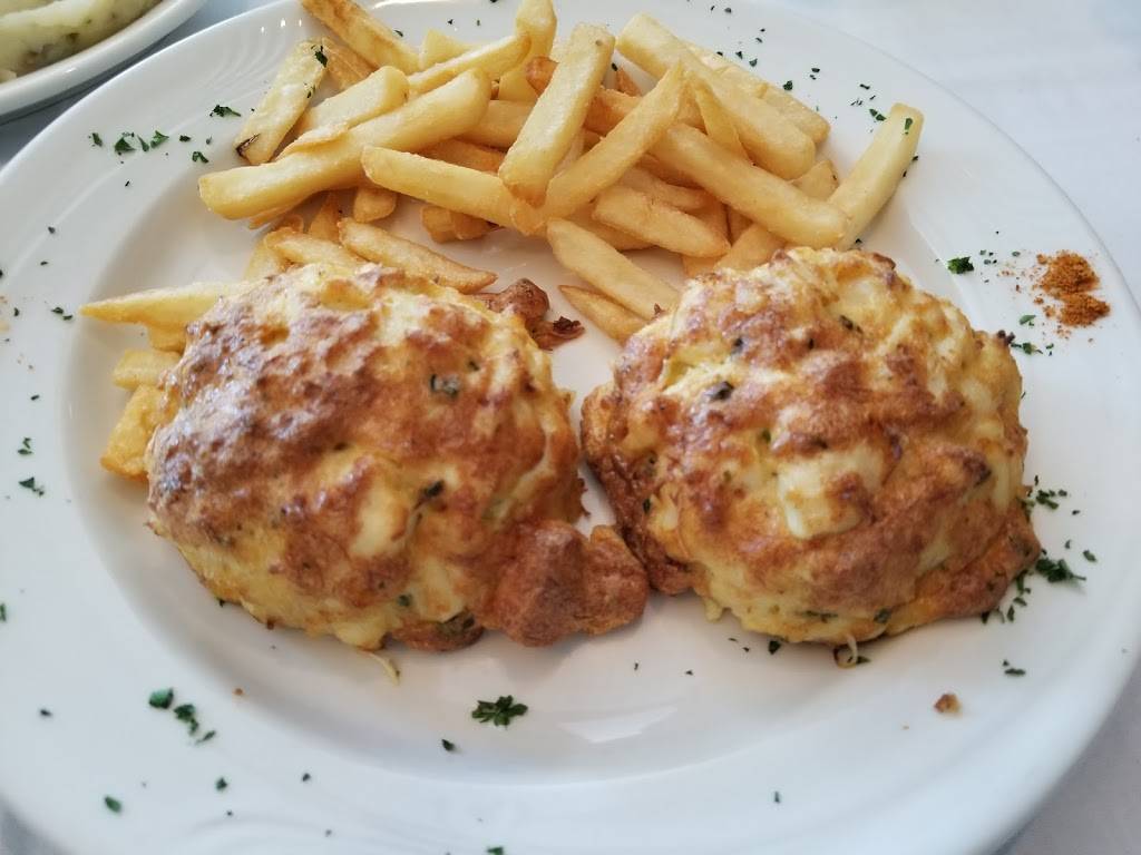 Pappas Restaurant and Sports Bar | restaurant | 1725 Taylor Ave, Parkville, MD 21234, USA | 4106614357 OR +1 410-661-4357