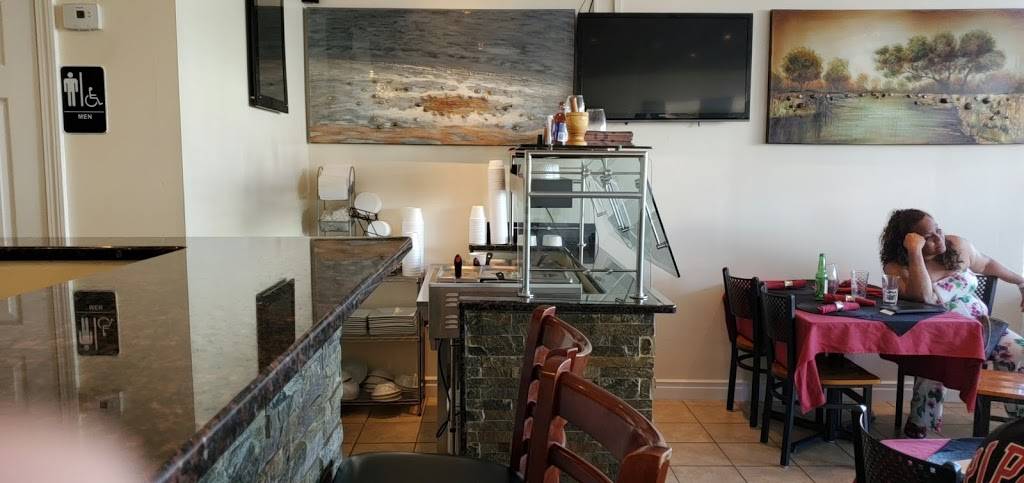 La Casa Del Mofongo | restaurant | 848 Main St, Worcester, MA 01610, USA | 5087965135 OR +1 508-796-5135