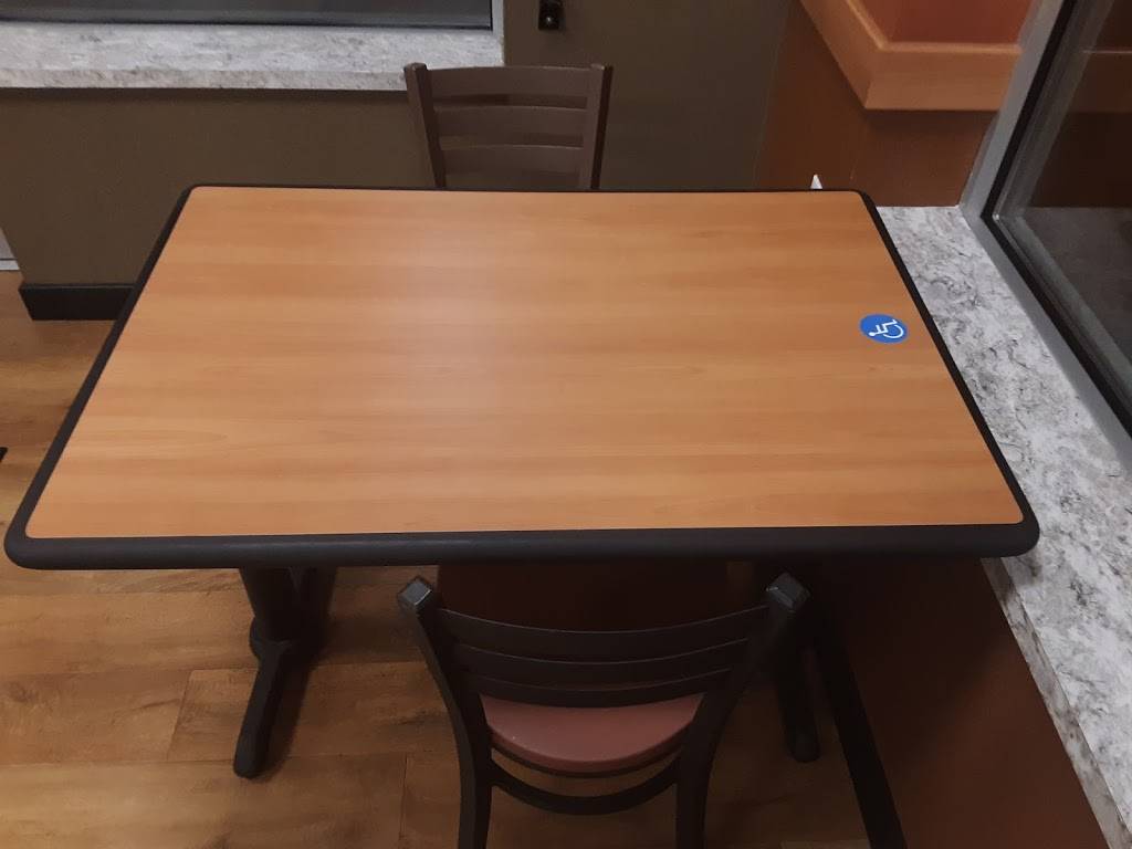 Subway | restaurant | 5401 St Clair Ave, Cleveland, OH 44103, USA | 2162421249 OR +1 216-242-1249