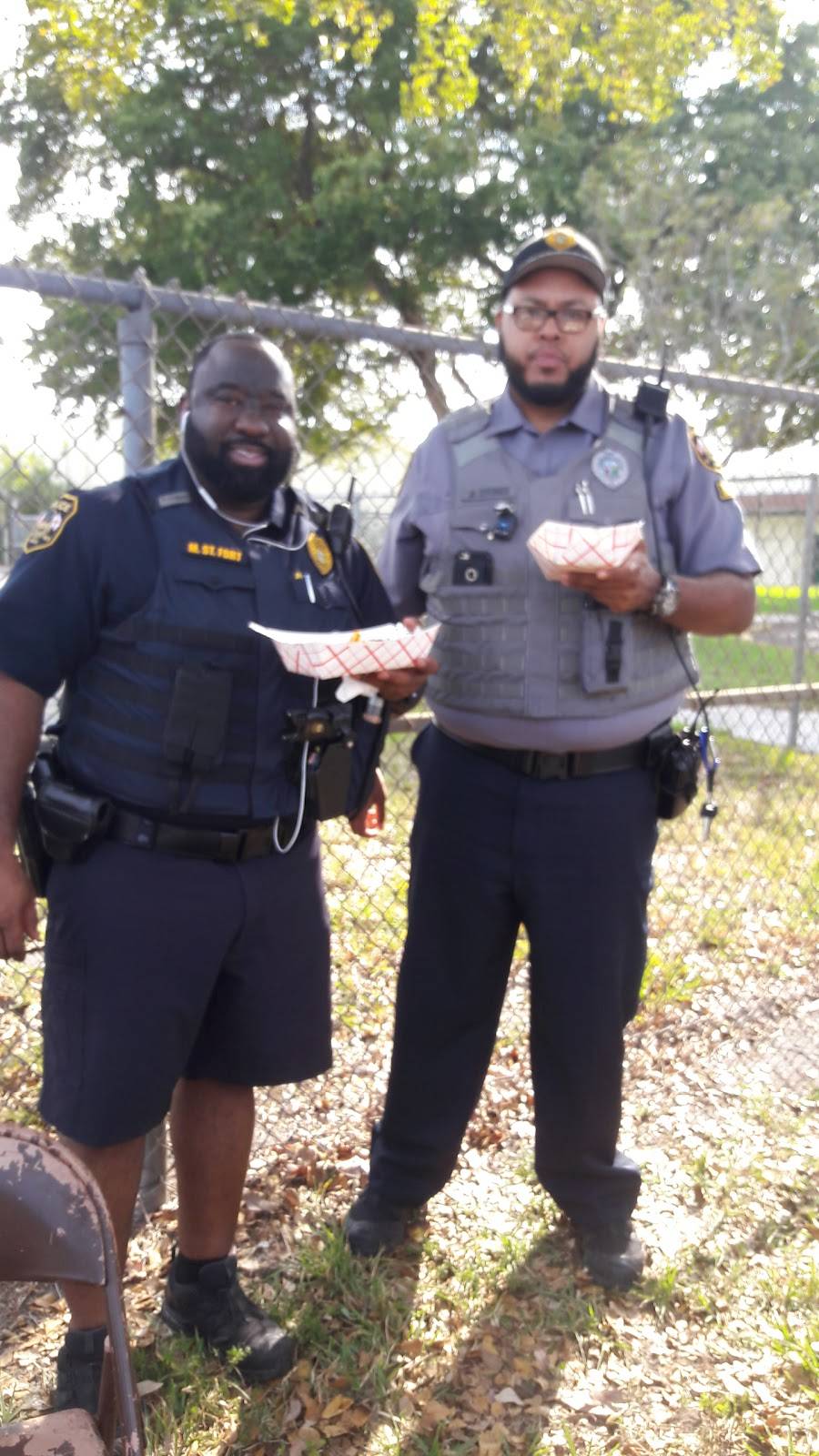 Island Boyz Seafood Key West | restaurant | 1527 NW 119th St, North Miami, FL 33167, USA | 7868731112 OR +1 786-873-1112