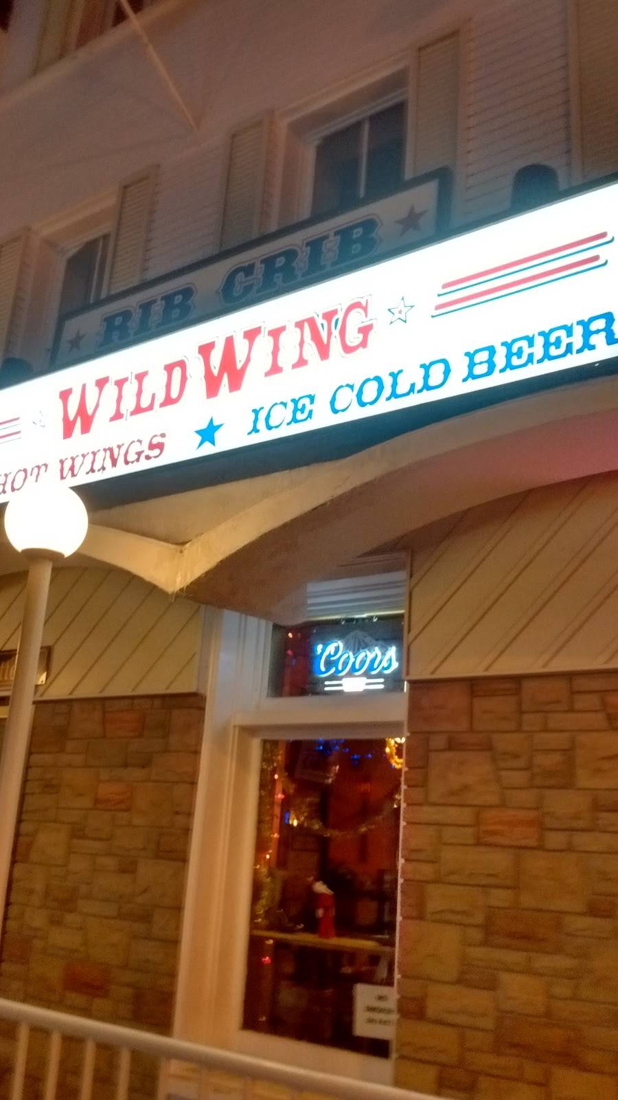 White House Hotel | restaurant | 175 Charlotte St, Peterborough, ON K9J 2T7, Canada | 7057412444 OR +1 705-741-2444