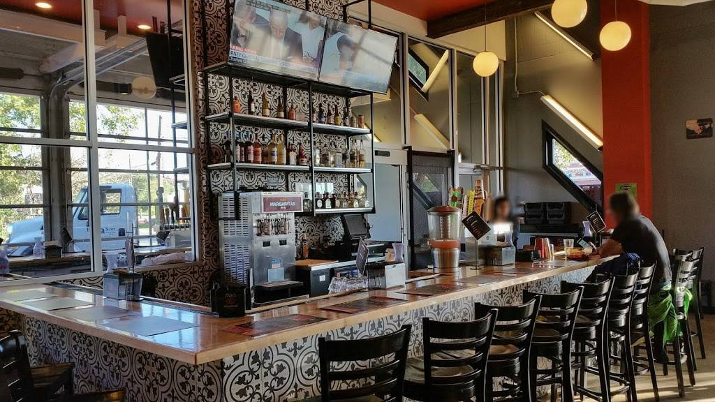 Torchys Tacos | restaurant | 301 N Guadalupe St, San Marcos, TX 78666, USA | 5127578888 OR +1 512-757-8888