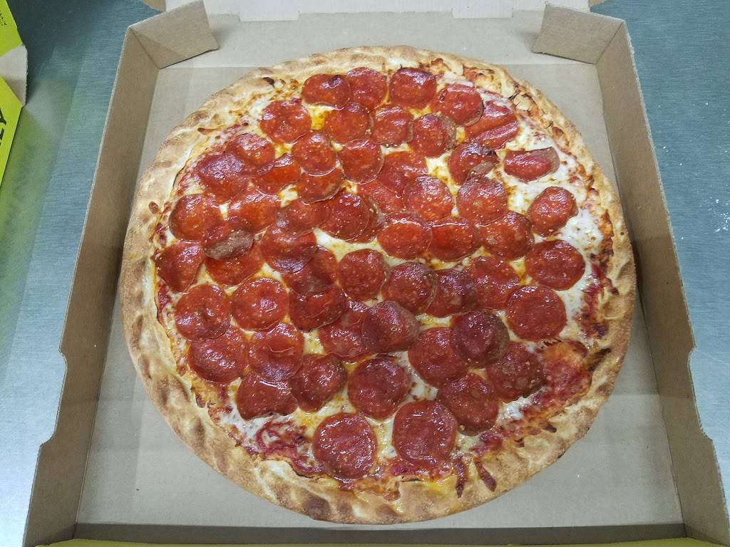 Hungry Howies Pizza | meal delivery | 9517 E Fowler Ave, Thonotosassa, FL 33592, USA | 8139867822 OR +1 813-986-7822