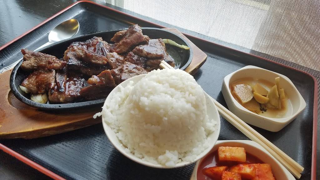 Tanaka Sushi | restaurant | 2801 Ogden Avenue#10, Lisle, IL 60532, USA | 6309220230 OR +1 630-922-0230