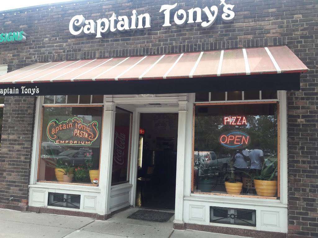 Captain Tonys Pizza | restaurant | 13208 Shaker Square, Cleveland, OH 44120, USA | 2165618669 OR +1 216-561-8669