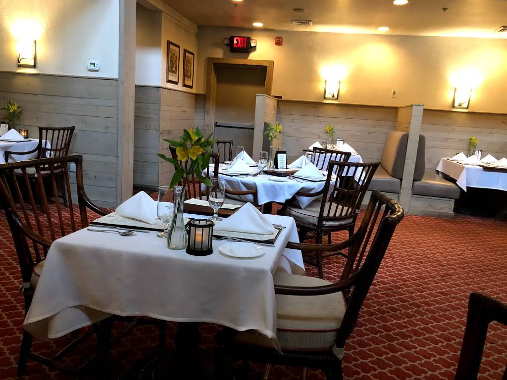 Back Burner Restaurant & Tavern | restaurant | 9586, 425 Hockessin Corner, Hockessin, DE 19707, USA | 3022392314 OR +1 302-239-2314