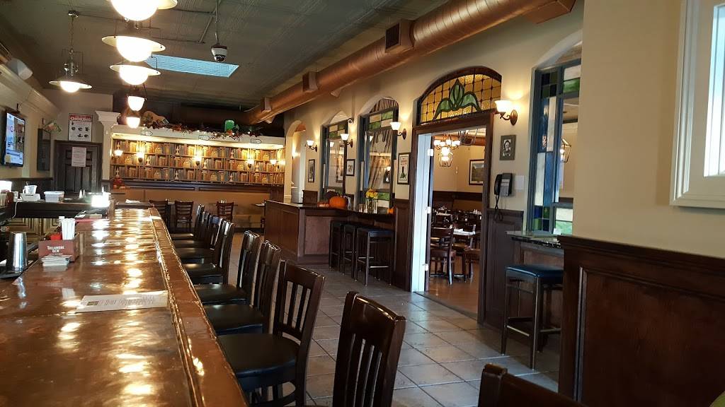 Carneys Irish Pub And Restaurant | restaurant | 136 Broadway, Amityville, NY 11701, USA | 6314644445 OR +1 631-464-4445