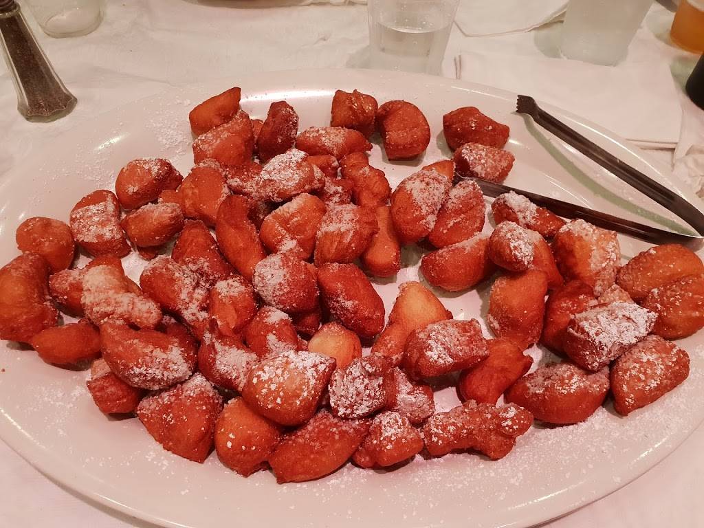 Austins Saloon & Eatery | restaurant | 481 Peterson Rd, Libertyville, IL 60048, USA | 8475491972 OR +1 847-549-1972