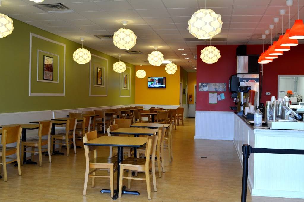 Tropical Grille | restaurant | 1941 Woodruff Rd, Greenville, SC 29607, USA | 8645580107 OR +1 864-558-0107