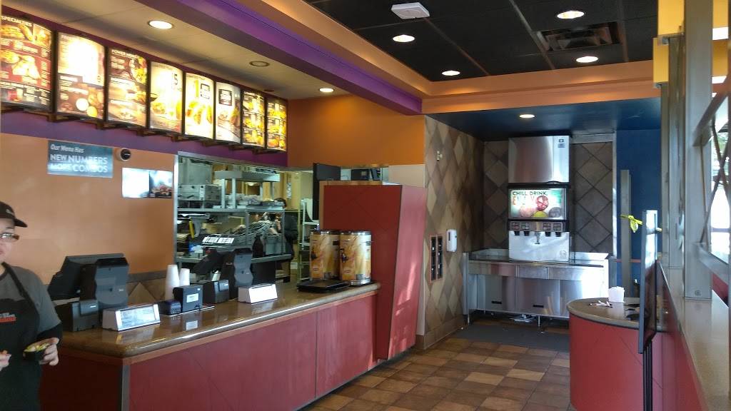 Taco Bell | meal takeaway | 505 W Illinois Ave, Dallas, TX 75224, USA | 2149429846 OR +1 214-942-9846