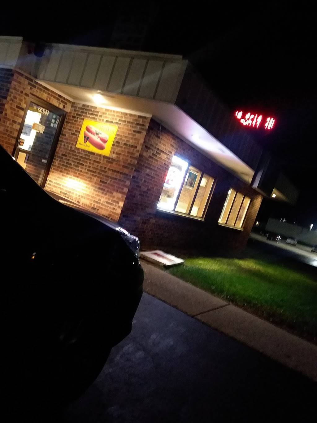 Paulees Pizzeria | restaurant | 7431 Hancock Dr, Wonder Lake, IL 60097, USA | 8156532333 OR +1 815-653-2333