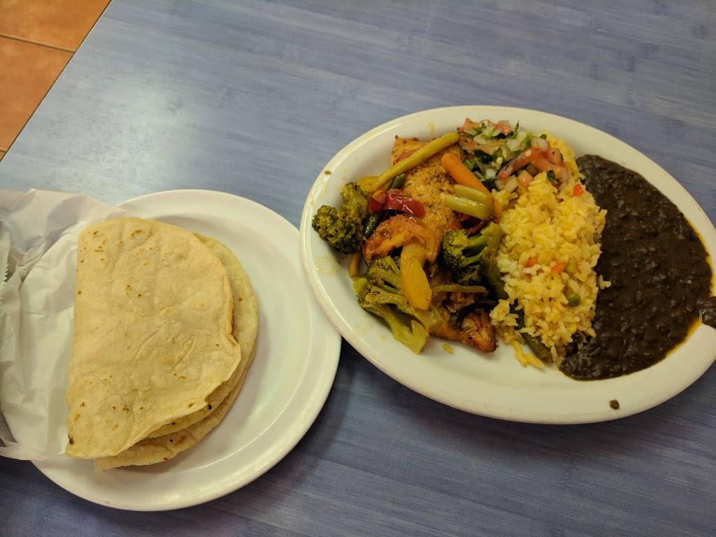 La Fonda | restaurant | 13134 Dairy Ashford Rd # 600, Sugar Land, TX 77478, USA | 2812770338 OR +1 281-277-0338