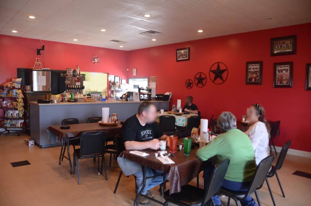 Momma Ds Restaurant | restaurant | Elkmont, AL 35620, USA | 2564233111 OR +1 256-423-3111