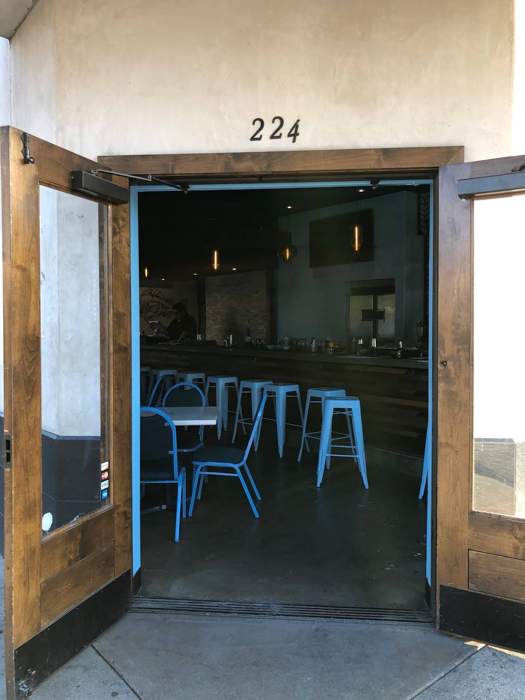 La Santa Bar | restaurant | 224 E 3rd St, Santa Ana, CA 92701, USA | 6572316005 OR +1 657-231-6005