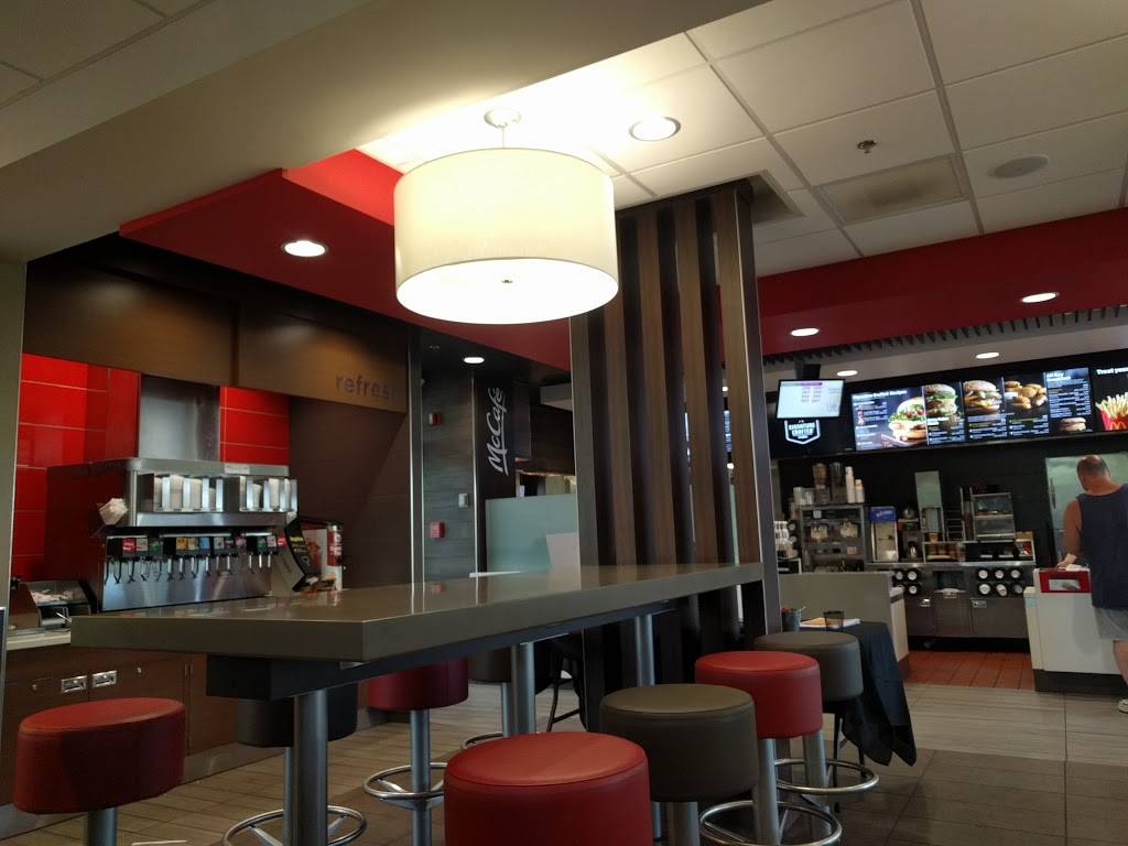 McDonalds | cafe | 15810 IL-59, Plainfield, IL 60544, USA | 8154361623 OR +1 815-436-1623