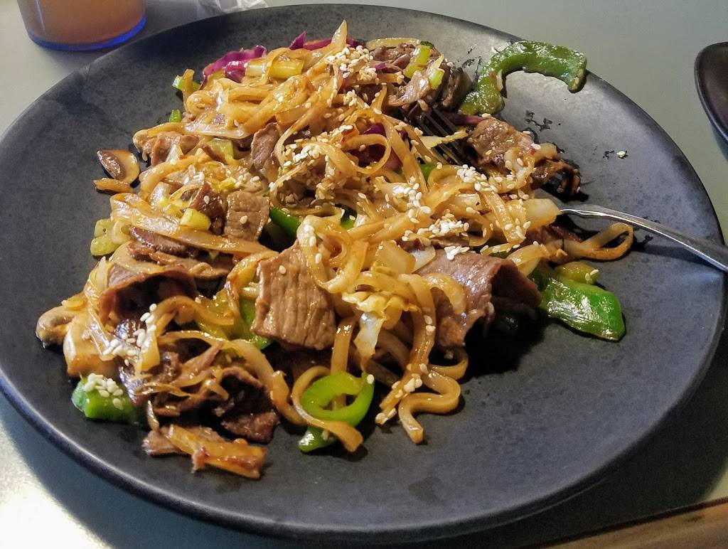 HuHot Mongolian Grill | restaurant | 102 Apache Mall, Rochester, MN 55902, USA | 5072064422 OR +1 507-206-4422