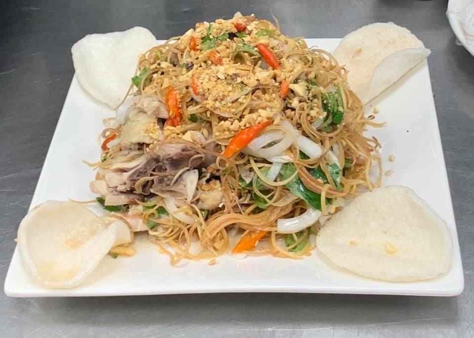 Saigon Pho | meal takeaway | 3222 W Bryn Mawr Ave, Chicago, IL 60659, USA | 7733096343 OR +1 773-309-6343