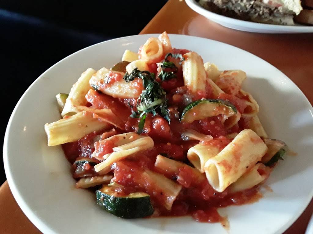 Perfect Pear Bistro | restaurant | 603 W University Dr, Tempe, AZ 85281, USA | 4809667327 OR +1 480-966-7327