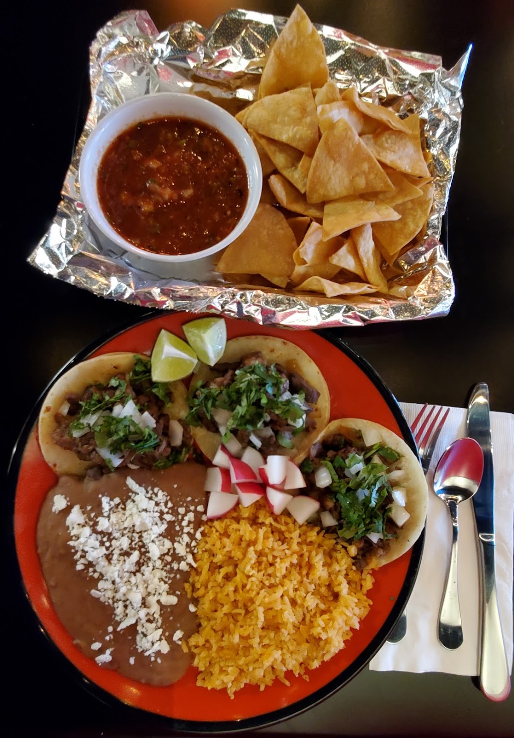 J & R Mexican Food | restaurant | 13811 SE McLoughlin Blvd, Oak Grove, OR 97222, USA | 5033444698 OR +1 503-344-4698