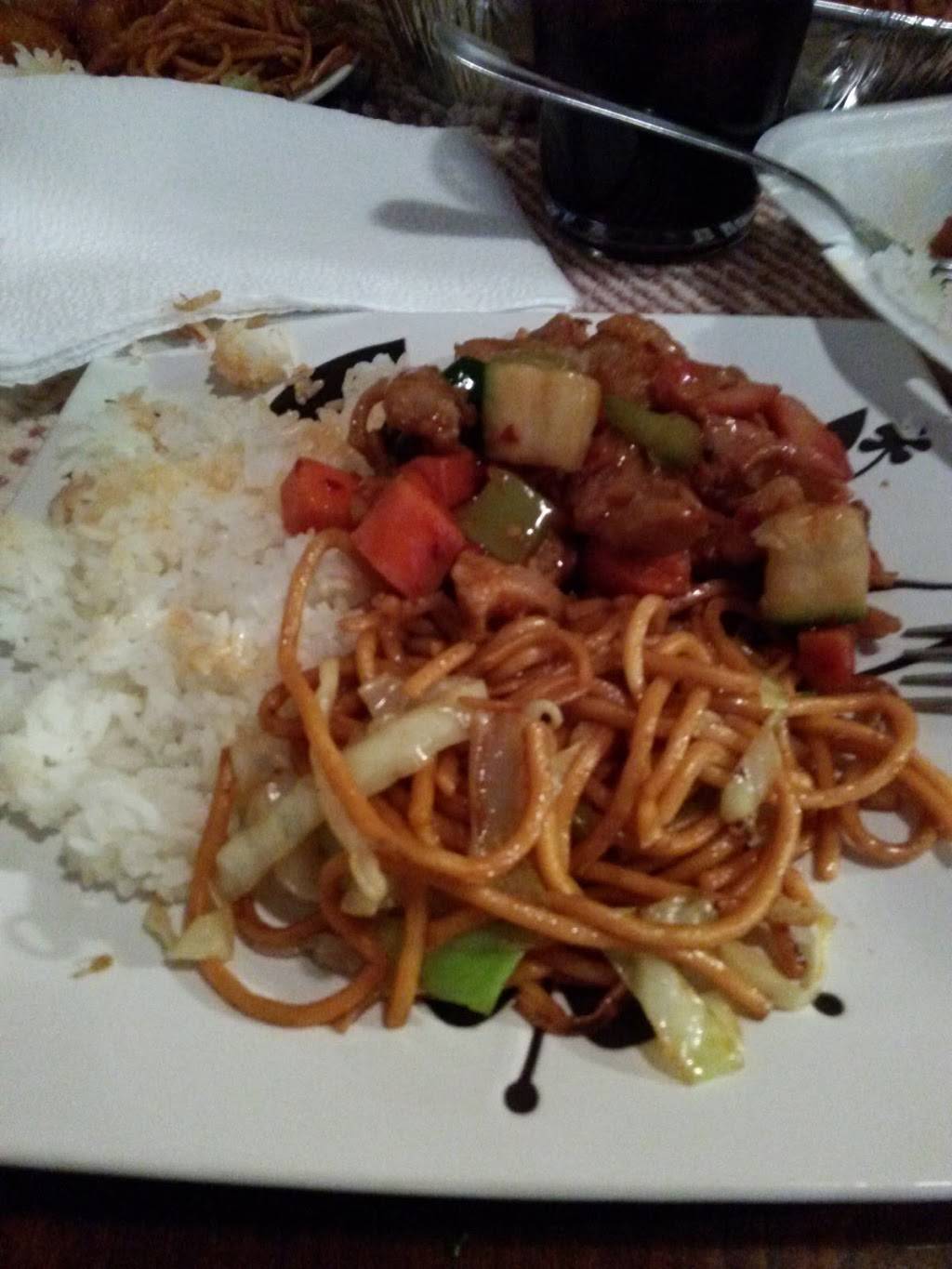 China King | restaurant | 4172 N Sierra Way, San Bernardino, CA 92407, USA | 9098823628 OR +1 909-882-3628