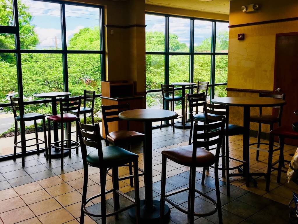Subway | restaurant | 624 Tyvola Rd #102, Charlotte, NC 28217, USA | 7045233103 OR +1 704-523-3103